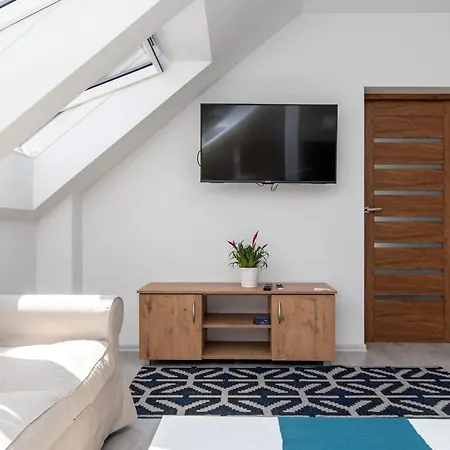 Kapitanski أوستكا